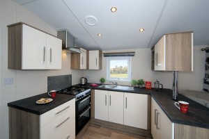 Jun-kitchen-web